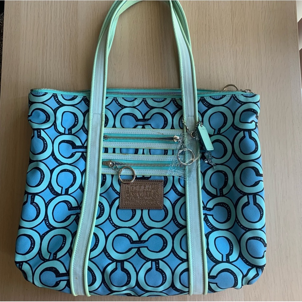 Coach Poppy Tote
